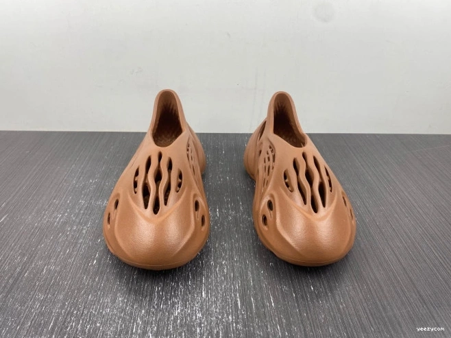 Red Yeezy RNR Clay HP5335 Adidas Foam 0926